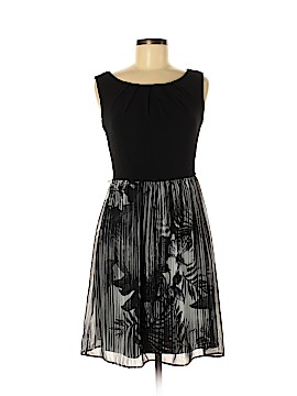 Connected Apparel Size 6 Petite