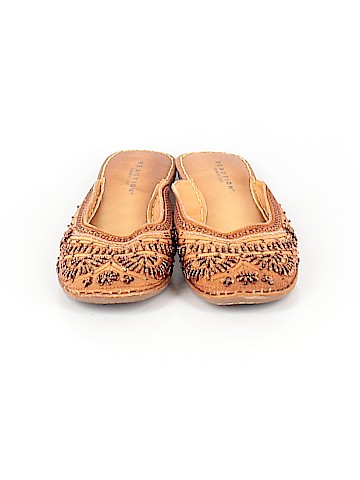 Kenneth Cole REACTION Mule/Clog (view 2)