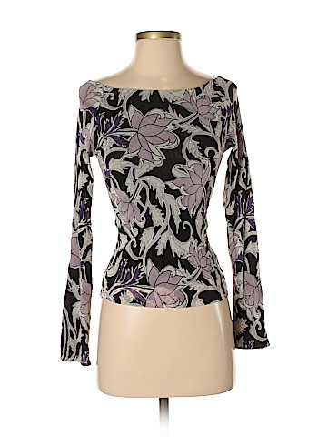 The Limited Long Sleeve Top (view 1)