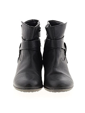 White Mountain Ankle Boots (view 2)