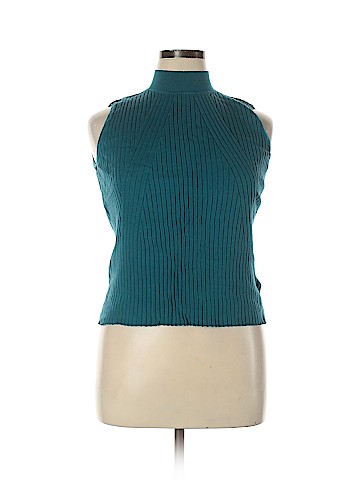 Emaline Woman Pullover Sweater (view 1)
