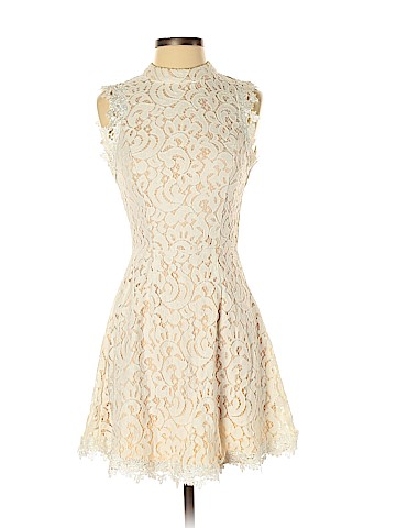 Francesca's Casual Dress (view 1)