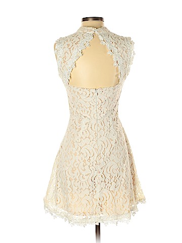 Francesca's Casual Dress (view 2)