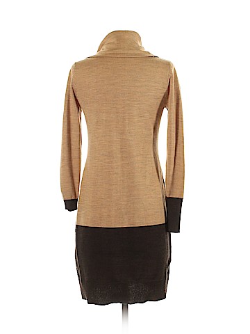 Ann Taylor LOFT Outlet Casual Dress (view 2)