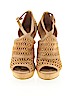 BCBGeneration Tan Heels Size 6 - photo 2