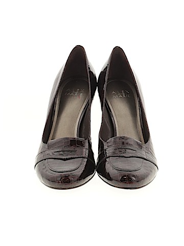 Alex Marie Heels (view 2)