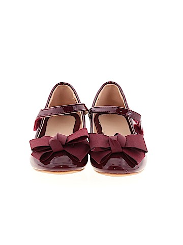 Unbranded Flats (view 2)