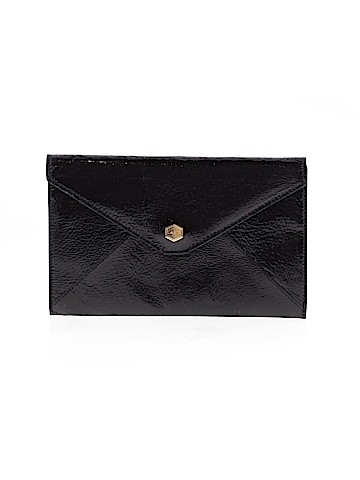 Lodis Clutch (view 1)