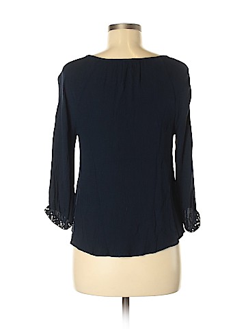 American Eagle Outfitters 3/4 Sleeve Top (view 2)