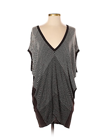 Bailey 44 Short Sleeve Top (view 1)