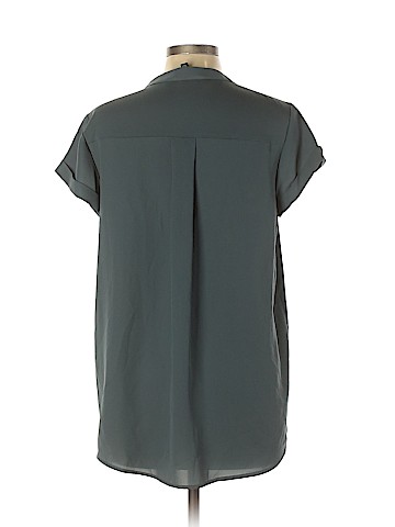 Simply Vera Vera Wang Short Sleeve Button-Down Shirt (view 2)