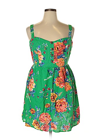 Forever 21 Plus Casual Dress (view 1)