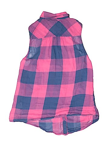 Hollister Sleeveless Button-Down Shirt (view 2)