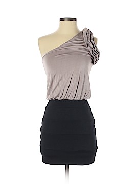 Casual Couture by Green Envelope Size XS