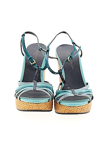 Christian Siriano for Payless Wedges (view 2)