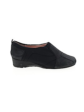 Taryn by Taryn Rose Size 6