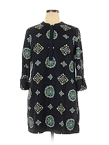 Crown & Ivy Casual Dress (view 1)