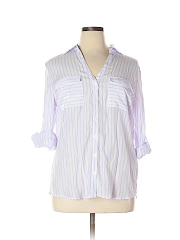 New York & Company Long Sleeve Button-Down Shirt (view 1)