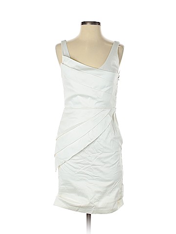 Alice + Olivia Casual Dress (view 1)