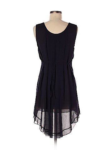 Vera Wang Casual Dress (view 2)