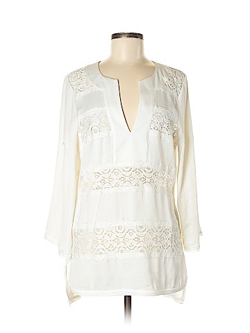 BCBGMAXAZRIA 3/4 Sleeve Top (view 1)
