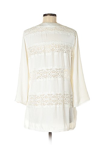 BCBGMAXAZRIA 3/4 Sleeve Top (view 2)