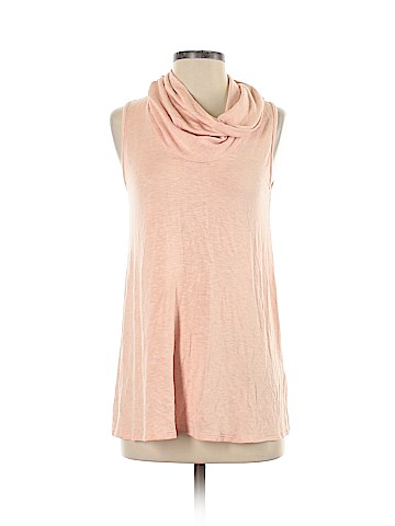 Market and Spruce Sleeveless Top (view 1)