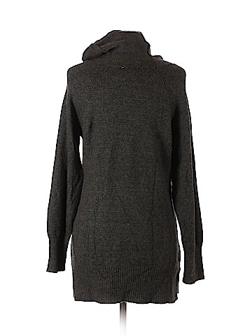 Neiman Marcus Pullover Sweater (view 2)