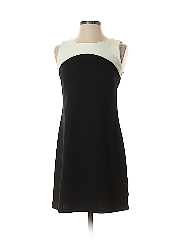 Apt. 9 Casual Dress (view 1)