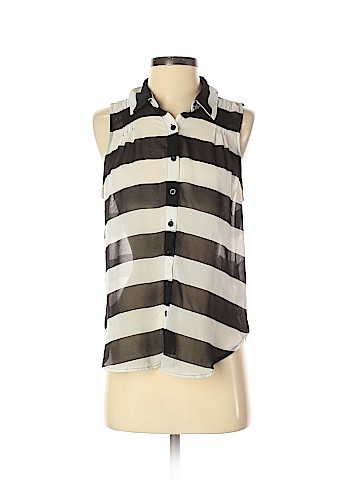 Forever 21 Sleeveless Blouse (view 1)
