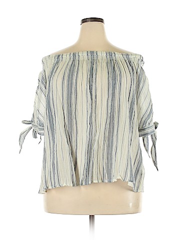 Lane Bryant Short Sleeve Top (view 1)