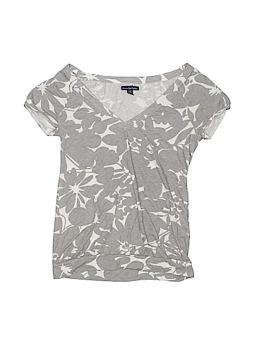 American Eagle Outfitters Short Sleeve T-Shirt (view 1)