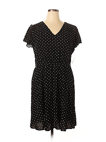 Old Navy Casual Dress (view 1)