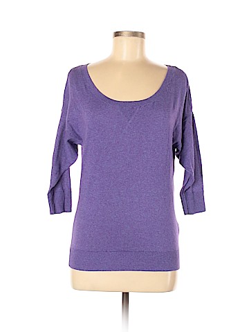 American Eagle Outfitters Pullover Sweater (view 1)