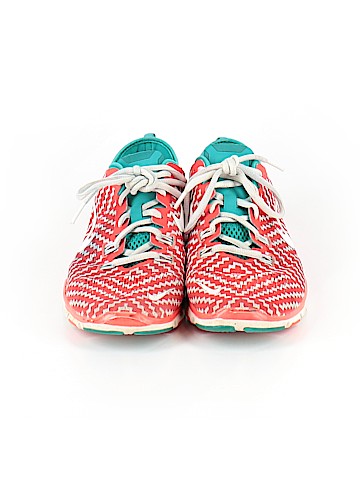 Nike Sneakers (view 2)