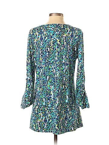 Lilly Pulitzer 3/4 Sleeve Top (view 2)