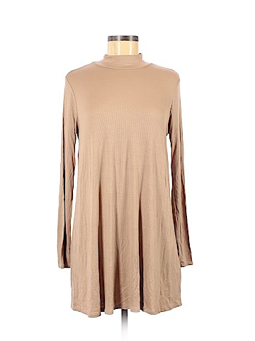 Forever 21 Casual Dress (view 1)