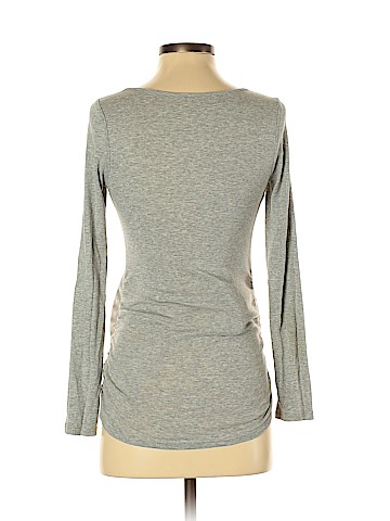 Old Navy - Maternity Long Sleeve Top (view 2)