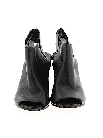 Breckelle's Heels (view 2)