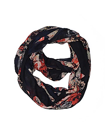 Pins and Needles Scarf (view 1)