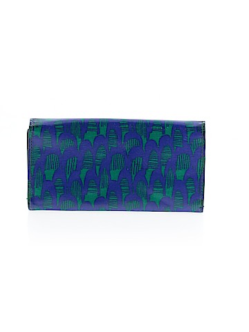 Unbranded Wallet (view 2)