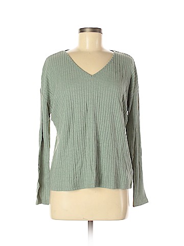 Gap Long Sleeve Top (view 1)