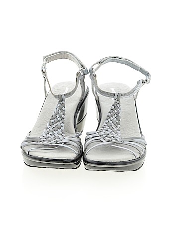 Jambu Wedges (view 2)