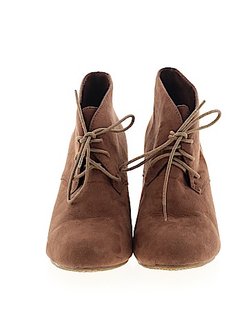 Bella Marie Ankle Boots (view 2)