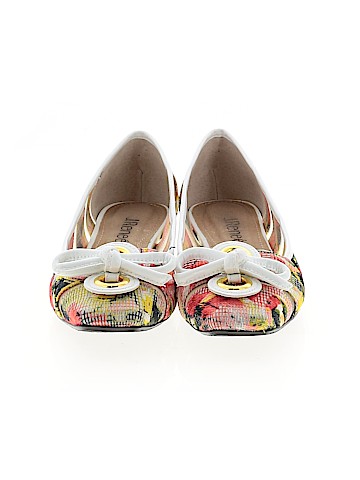 J. Renee Flats (view 2)