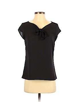The Limited Outlet Size XS