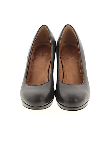 Clarks Heels (view 2)