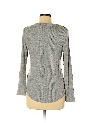 Old Navy Pullover Sweater (view 2)