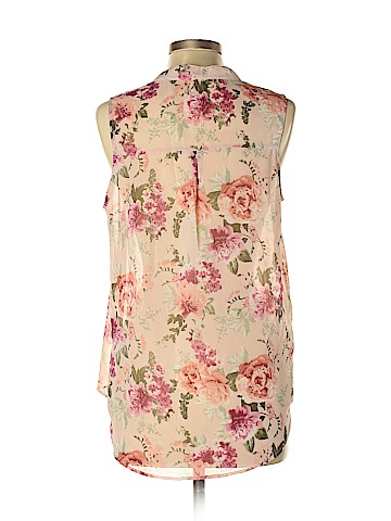 No Boundaries Sleeveless Blouse (view 2)