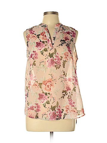 No Boundaries Sleeveless Blouse (view 1)